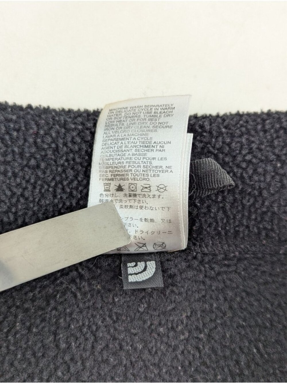 The North Face Women’s XL Polartec Fleece Jacket – Full Zip Black Coat - EUC - Picture 9 of 12